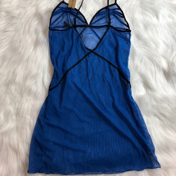 NWT Love Haus Slip - Picture 4 of 8